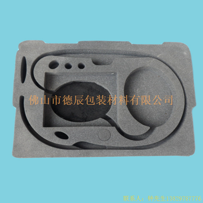 海綿內(nèi)托對各行各業(yè)產(chǎn)品起到絕緣、密封、防震、防塵、填充、隔音、固定，能夠保護(hù)包裝產(chǎn)品在運(yùn)輸過程中安然無恙，起到保護(hù)產(chǎn)品的一個作用，同時可以美化產(chǎn)品，提升產(chǎn)品檔次。