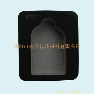 佛山是德辰包裝材料有限公司專業(yè)生產(chǎn)植絨海綿內(nèi)托，海綿制品，歡迎來電咨詢。